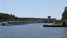 Wechsel zur Hohenwarther Doppelschleuse Süd ... Wechsel zur Hohenwarther Doppelschleuse Süd ...