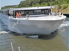 Vorfahrt vor der Prinzessin! Vorfahrt vor der Prinzessin!