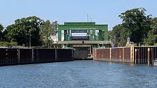 Raus aus dem Hebewerk! Raus aus dem Hebewerk!