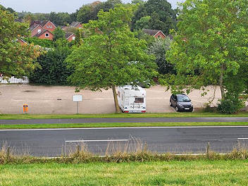 ... und die Bewohner dahinter ...