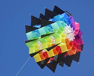 Auch ganz allein beeindruckend: Der Black Opal ...