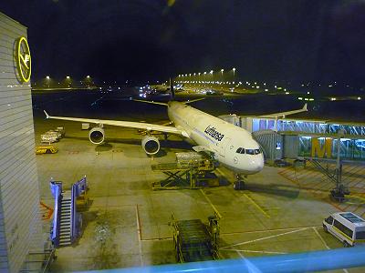 ... auch im Airbus gut informiert ber das Ziel ...