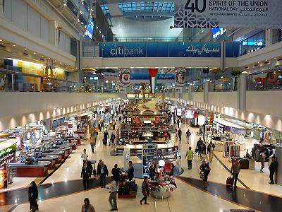 ... welch Kstlichkeiten liegen im Dutyfree-Shop bereit  ...