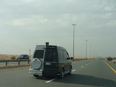 Mal Sonne, mal Regen, so wie dieses Auto ...