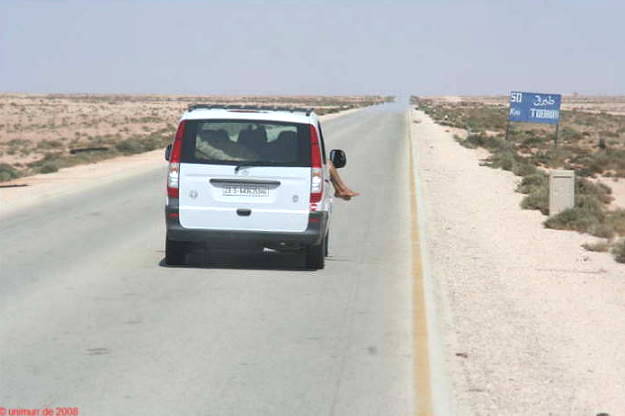 Kerzengerade Strae nach Tobruk ...
