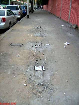 Vorsicht vor Gewindebolzen ..!