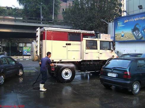 Hier wird auch noch getankt ...