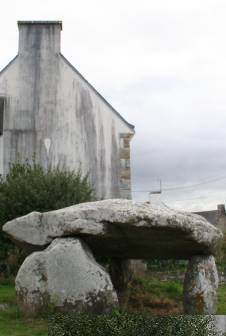 Am Camp Dolmen in Carnac ...