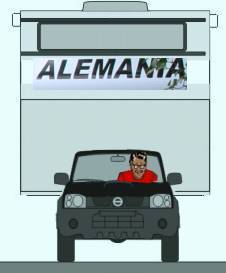 Auerdem hat meine Kabine noch einen Hecktrger fr 3 Rder und einen Gepcksack daran befestigt