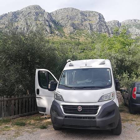 Imposanter Parkplatz