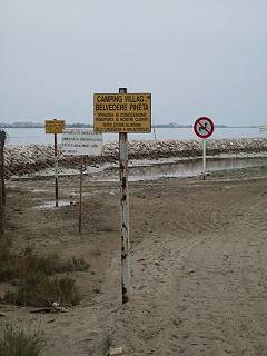 Eigener Strand: "Zonengrenzbeschilderung" ..?