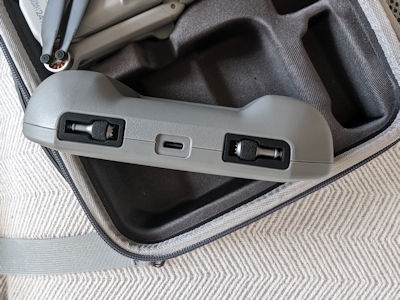 Gut verstaute Steuerknppel ...