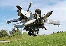 (43) Nancy Rubins: Airplane Parts & Hills (2003)