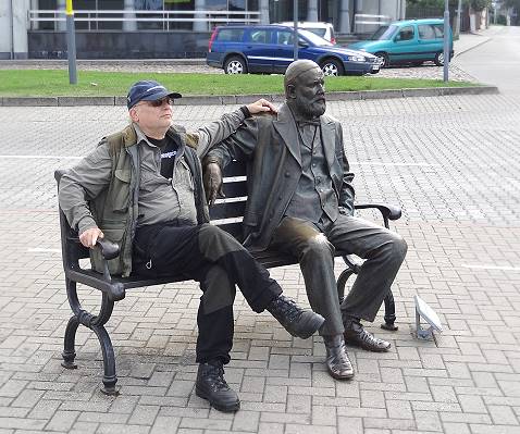 Ventspils: Mal in Ruhe wo sitzen und Khe zhlen ...