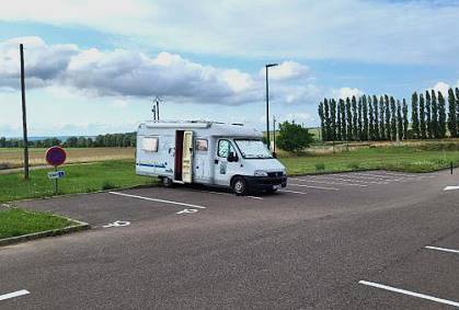 Kostenloser Stellplatz für Womos ... Kostenloser Stellplatz für Womos ...