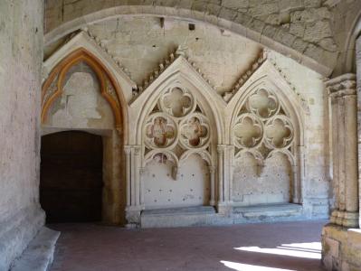 Kreuzgang inmitten der Stadt