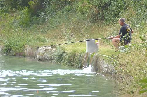 ... und unscheinbare Kanaleinmndung