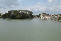 Knstliche Insel am Westrand: le de la Cybelle