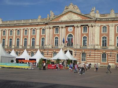 Das Rathaus - Le Capitole