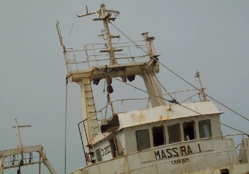 ... es kann nur ein fliegender muslimischer Hollnder gewesen sein ...