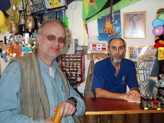 Im Laden  Via Col Vento: Auch 2004 zu Besuch bei Claudio ...