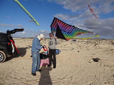 ... und auch die Drachenstarts an der Westkste gehren zum Pflichtprogramm ...