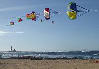 ... und so sieht der Leuchtturm im Jahr 2016 aus: frisch gestrichen, weniger `Bauchringe... ;-))