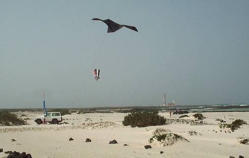 Am Drachenplatz "Kite 02" ...