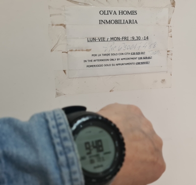 Sollte bei den Immobilien-Heinis nicht schon wieder einer sitzen ..?