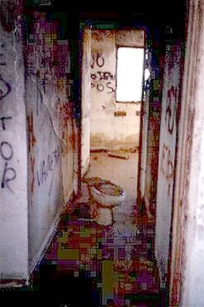 Wer will hier mal austreten ???