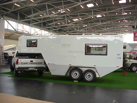 ... oder doch eher ein Sattelschlepper gefllig?