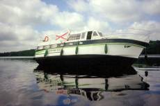 Unser Kreuzer steht "felsenfest" ...