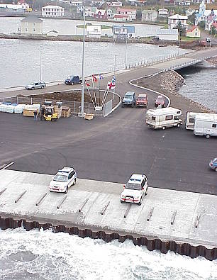 ... und der schon gewohnte Abschied der letzten Fhre ...