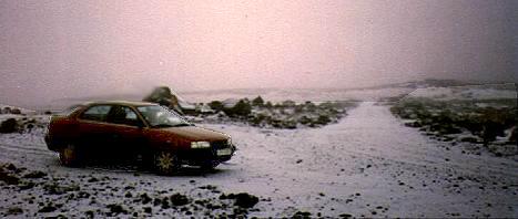 ... am Kjlur-Anfang: mit dem Pkw im Winter!