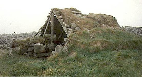 Wer mag hier gehaust haben ...?