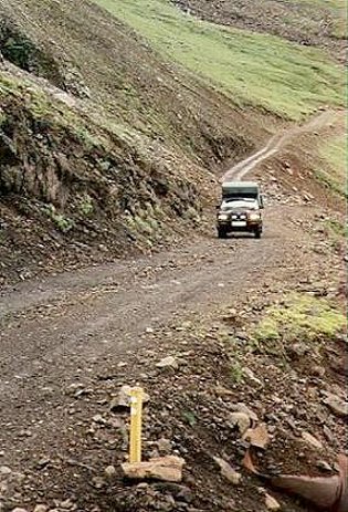 ... und klettern auf steiler Piste ... ... und klettern auf steiler Piste ...