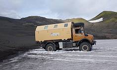 Nach 5 Metern Schnee ist Schluss, es geht keine Handbreit nach vorn oder zurück ... Nach 5 Metern Schnee ist Schluss, es geht keine Handbreit nach vorn oder zurück ...