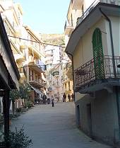Auf und ab in Manarola ...