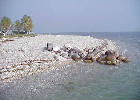 ... Herbstliche Uferstimmung ...