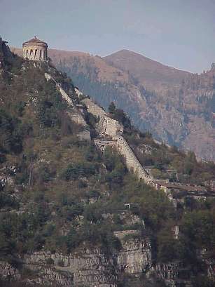 Blick auf die Hhen ringsum ...