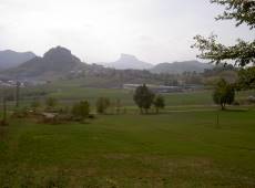 Erster Blick: Der Tafelberg "Pietra di Bismantova" ...