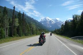 Seltenheit: Mt. Robson ohne Wolken ...