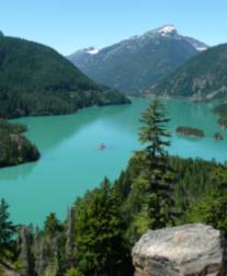 Aussicht am Diablo Lake ...