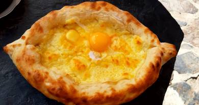 Adscharien Khachapuri
