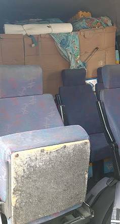 Alter Minibus nach Telawi