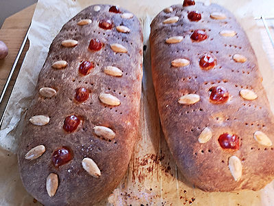 Kletzenbrot oder Birnenschnaps? Kletzenbrot oder Birnenschnaps?
