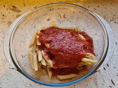 Macht sich gut, das Gericht! Macht sich gut, das Gericht!