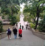 ... und Treppe hinunter zum Meer ...