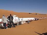 Schwarzes Gold in weissen Röhren: Libyen lebt nicht schlecht vom Öl im Wüstenboden ...