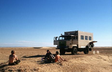 Mit dem "Bauwagen" in der Sahara ...